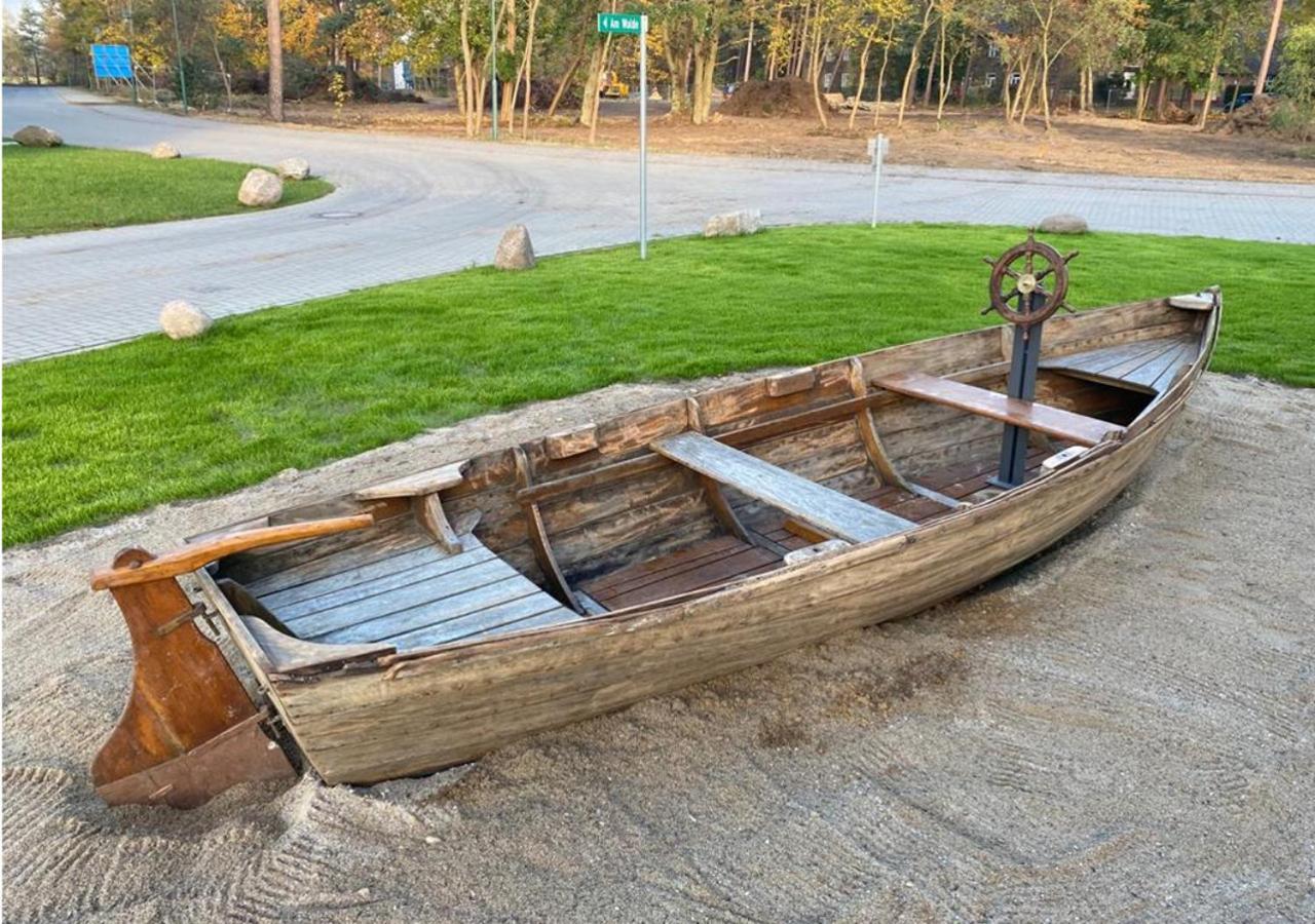 Modernes Reetdach-Ostseeferienhaus Bella Mare, Insel Usedom Mit Sauna, Kamin & Sonnenterrasse Zirchow المظهر الخارجي الصورة